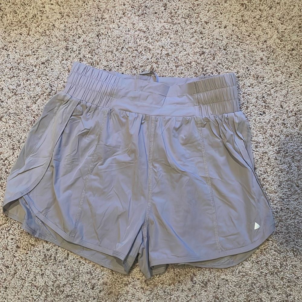 Balance Athletica/ Vitality - Breeze Short size Large